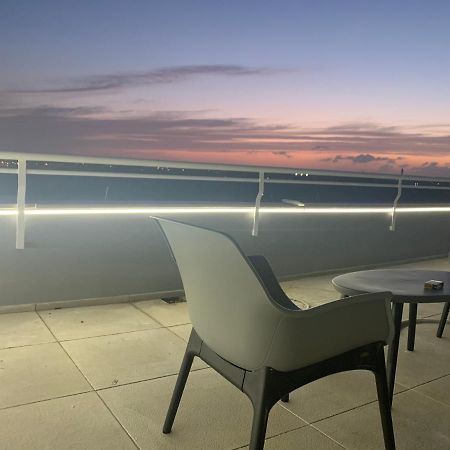Penthouse Aureliana Attico Con Piscina A Roma Apartment Exterior photo