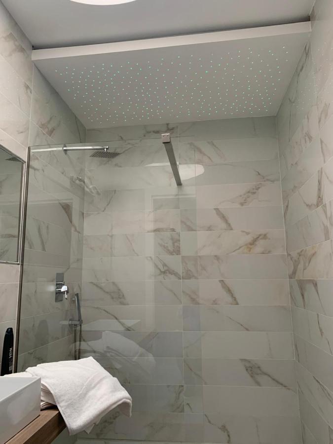 Penthouse Aureliana Attico Con Piscina A Roma Apartment Exterior photo