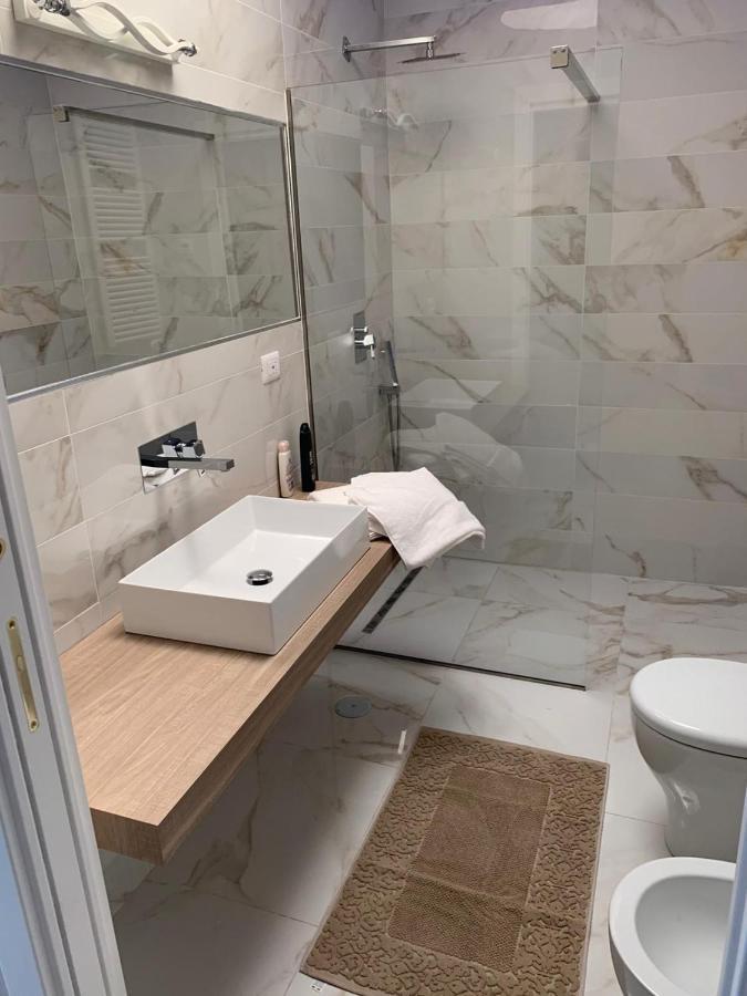 Penthouse Aureliana Attico Con Piscina A Roma Apartment Exterior photo